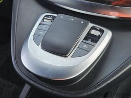 MERCEDES-BENZ EQV 300 L2 8-Pers Pano Leer