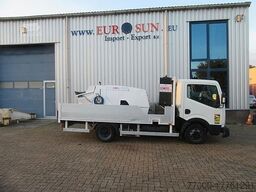 NISSAN PUTZMEISTER P715 TD  truck mounted concrete pump