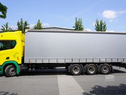 SCANIA R650 V8 8 × 4 /4 / 2020 / Curtainsider