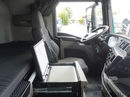 MAN TGX 18.470 / 2022 / Curtainsider 19 EPAL