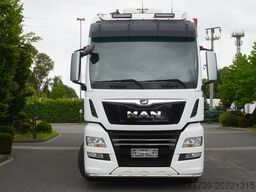 MAN TGX 35.580 E6 8x4 /4 / 23 EPAL tarpaulin