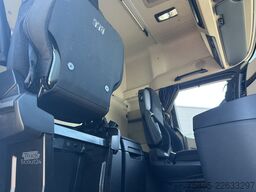 Mercedes-Benz Actros 2542 Bigspace 6x2 / 429 dkm / Navi / NL ...