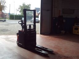 BT STAXIO ELECTRICHE TRANSPALET SWE 100 ELECTICHE TRANSPALET