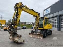 LIEBHERR 900 C 3xBuckets