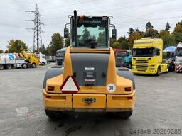 LIEBHERR 514 Stereo Schaufel&Bürste