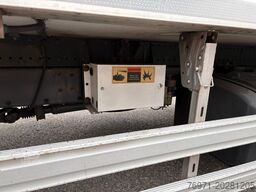 RENAULT 16t  Kühlkoffer  8m Lang