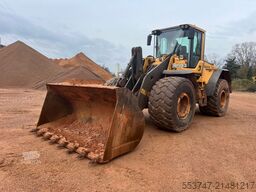 Volvo L 120 F