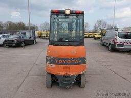 toyota 7FBMF30 Batterie 19/2016