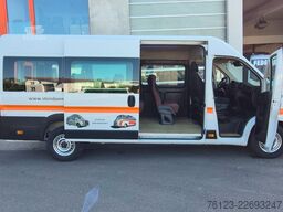 Opel Movano Mobility Airline Boden Rolli