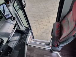 MERCEDES-BENZ 30 Sitzer Schul- Transferbus 519 Lagerfahrzeug