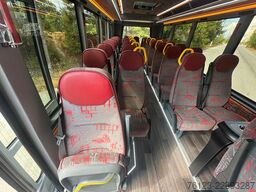 MERCEDES-BENZ 30 Sitzer Schul- Transferbus 519 Lagerfahrzeug