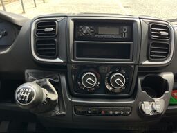 Peugeot Boxer 2025 | Manual | Totalmente equipada
