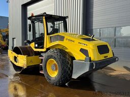 Bomag BW213D-5