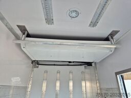 IVECO AD190S40/FP Lamberet Mitsubishi LBW Tür AHK