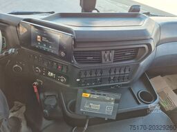 IVECO AD360X54Z HR OFF 8x4 Intarder AHK