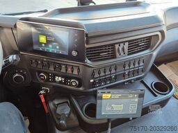 IVECO AD360X54Z HR OFF 8x4 Intarder AHK