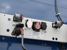 SCHMITZ CARGOBULL SCS 24 /12642 XL / RUNGENTASCHEN / 2 x LIFT/ROOF