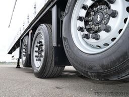 SCHMITZ CARGOBULL SCS 24 /12642 XL / RUNGENTASCHEN / 2 x LIFT/ROOF