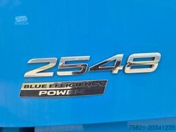Mercedes-Benz Actros 2548 6x2