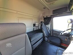 SCANIA G450 CR19