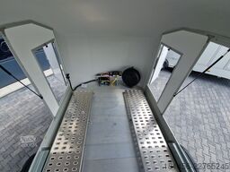 Cheval Liberté Debon C1000 Premium Fahrzeug Transporter