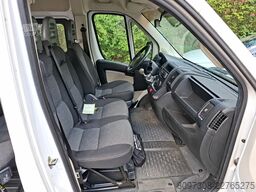 Fiat Ducato L2H2 9 Sitzer RAMPE   ROLLSTUHL   VERGLAST   TÜV