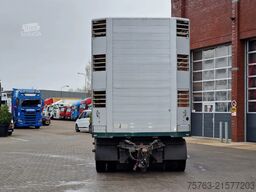 CUPPERS LVA 10-10 AL 3 deck livestock trailer - BPW Axl...