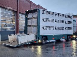CUPPERS LVA 10-10 AL 3 deck livestock trailer - BPW Axl...