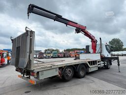 IVECO Stralis 420 6x2 Maschinetransport HMF1823 Crane