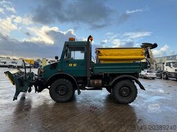UNIMOG U 1400 4x4, Winterdienst, Schneeschild, Streuer
