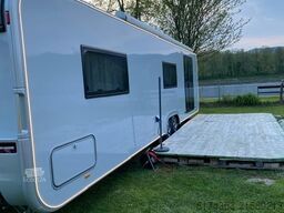 Adria Astella 904 hp