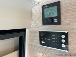 BÜRSTNER Campeo C 600 Schlafdach, NAVI, RFK, MARKISE