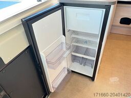 BÜRSTNER Campeo C 600 Schlafdach, NAVI, RFK, MARKISE