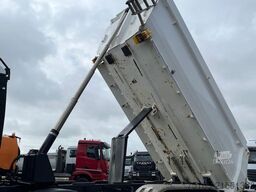 MAN TG-S 35.500 8x4 BB 4 Achs Muldenkipper