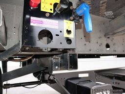 SCHMITZ CARGOBULL SKO 24/ LBW 2000 kg / DS / ZURRLEISTE / 12642 XL