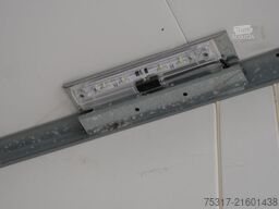 SCHMITZ CARGOBULL SKO 24/ LBW 2000 kg / DS / ZURRLEISTE / 12642 XL