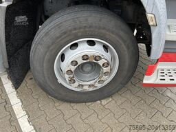 DAF CF 440 FT Space Cab / ADR / 821 dkm / PTO / APK...