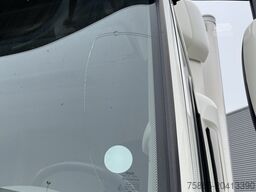 DAF CF 260 FA / Carrier Koeler - 30 gr / Chereau Fr...