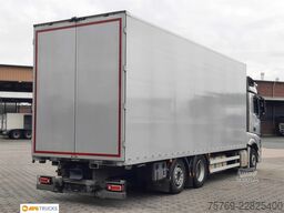 MERCEDES-BENZ 2545 L ACTROS L Heck-Mitnahmestaplervorrichtung