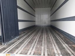 MERCEDES-BENZ 2545 L ACTROS L Heck-Mitnahmestaplervorrichtung