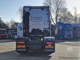 Volvo FH 13.500 Globetrotter 6x4 Lift axle - PTO/Hydr...