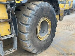 Caterpillar 966M