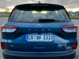 FORD Kuga Titanium 4X4 AWD