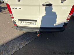 VOLKSWAGEN Crafter Kasten Kasten 35 mittellang Hochdach FWD