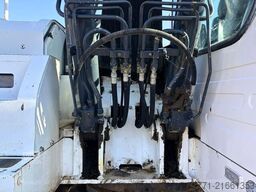 New Holland KOBELCO E235SR-1ES KOPARKA GĄSIENNICOWA