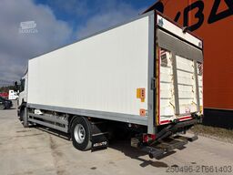 Scania P 320 4x2 BOX L=7379 mm