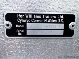 LAND ROVER Defender DOKA, Pritsche, 4x4, 1. HD, AHK 3500 KG