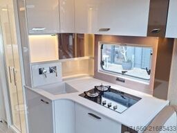 BÜRSTNER Elegance I 920 G