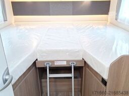 CARADO Edition26 T Ford 447 Bi-Xenon*Automatik*Hubbett