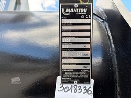 Manitou Leichtgutschaufel mit geschraubter Schürfleiste